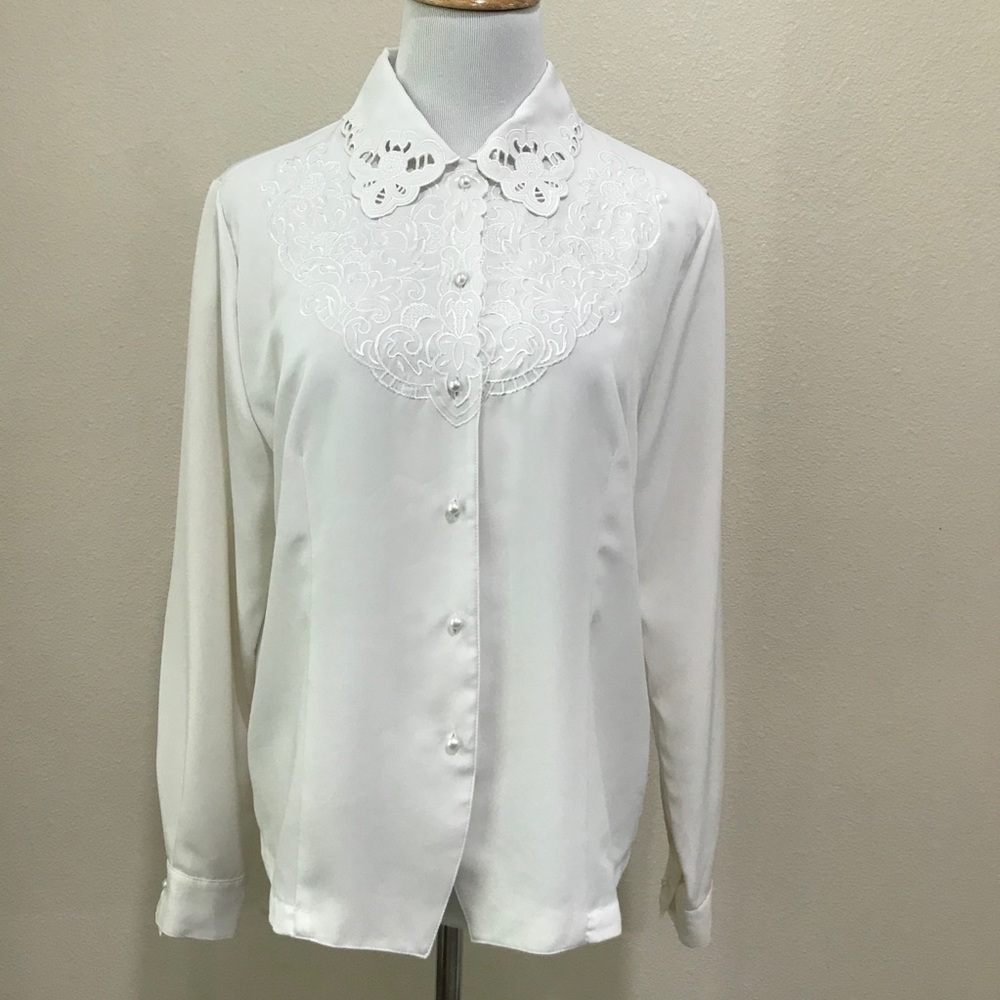 Vintage cut out blouse size PM